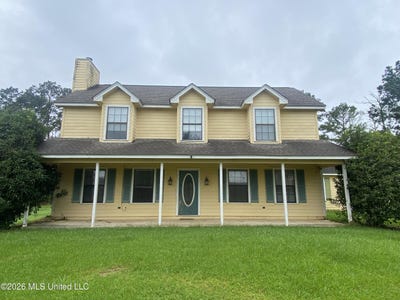 /international/us/1021-metcalfe-lane-crystal-springs-ms-110108816246/