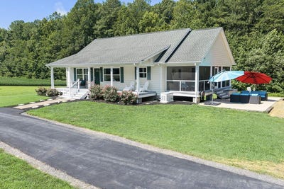 /international/us/183-carlson-rd-heathsville-va-110119538359/