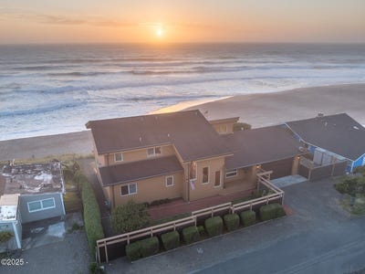 /international/us/7045-neptune-avenue-gleneden-beach-or-110100220221/