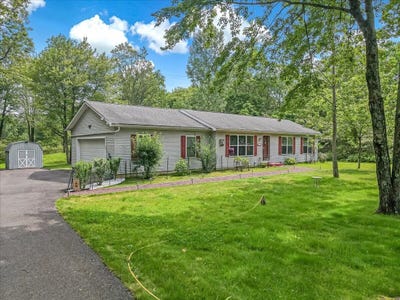 /international/us/121-pinoak-drive-jim-thorpe-pa-110100820718/