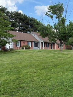 /international/us/2116-schuster-rd-jarretsville-md-110108504573/