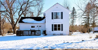 /international/us/506-e-center-street-merrillan-wi-110106669715/