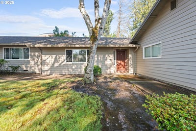 /international/us/11255-sw-springwood-dr-portland-or-110100409876/