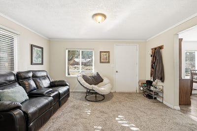 /international/us/150-w-300-s-parowan-ut-110105415198/