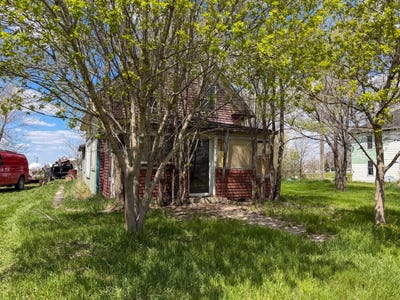 /international/us/215-commercial-st-n-wessington-sd-110107841169/