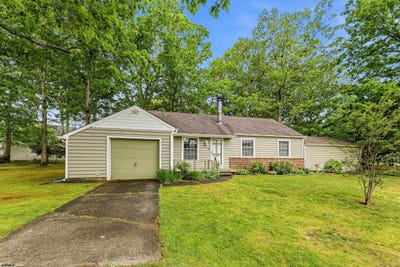/international/us/417-oakland-ave-egg-harbor-township-nj-110108339188/