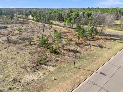 /international/us/563-n-russell-street-grantsburg-wi-110107519422/