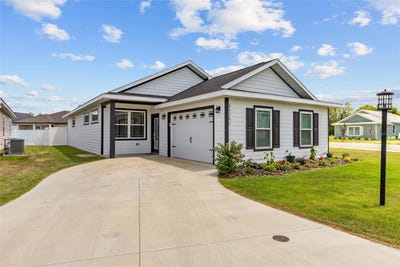 /international/us/24302-sw-18th-lane-newberry-fl-110100614681/