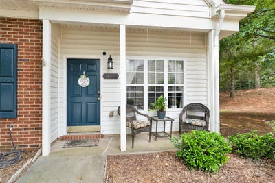 /international/us/125-lynch-circle-mooresville-nc-110099766715/
