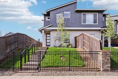 /international/us/11489-se-pleasant-valley-pkwy-happyvalley-or-110106956507/