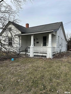 /international/us/569-custer-place-canton-il-110105094213/