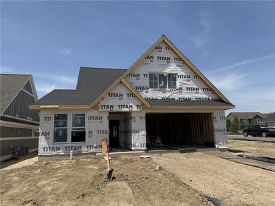 /international/us/9144-mills-drive-chanhassen-mn-110108301339/