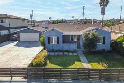 /international/us/11835-gale-ave-hawthorne-ca-110102228497/