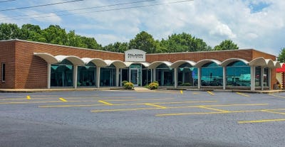 /international/us/430-s-glenstone-avenue-springfield-mo-110108229029/