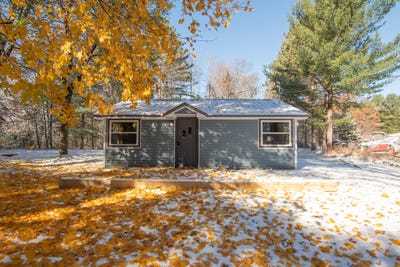 /international/us/3831-e-long-lake-road-harrison-mi-110104519714/