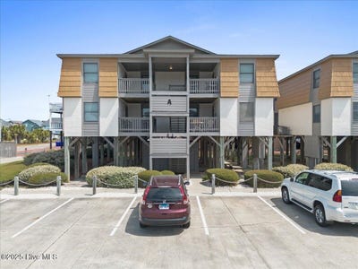 /international/us/31-ocean-isle-west-boulevard-ocean-isle-beach-nc-110098827554/
