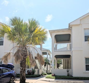 /international/us/109-e-retama-st-south-padre-island-tx-110103717079/