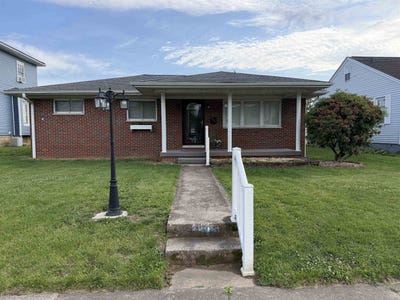 /international/us/2206-n-second-st-ironton-oh-110108109920/