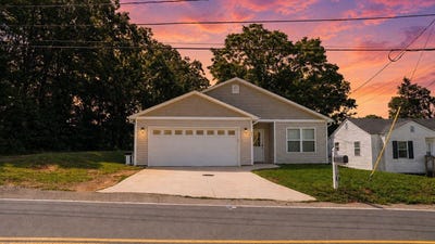 /international/us/22-bomar-street-inman-sc-110108883850/