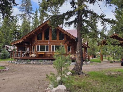/international/us/136-chipmonk-court-seeley-lake-mt-110108437665/