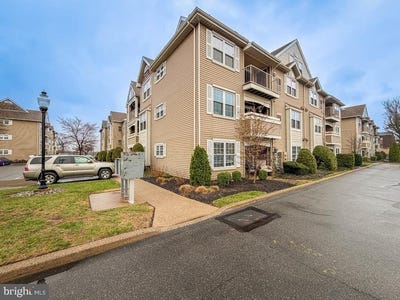 /international/us/72307-delaire-landing-road-philadelphia-pa-110106704121/