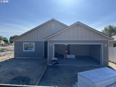/international/us/630-crafton-ln-stanfield-or-110101014693/