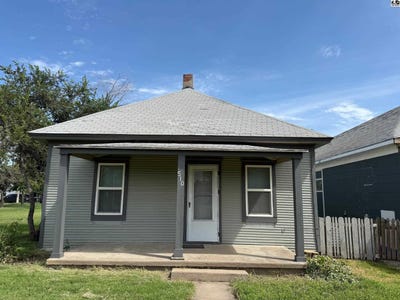 /international/us/510-e-2nd-ave-hutchinson-ks-110101235596/?lang=fr