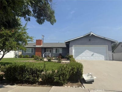 /international/us/1095-w-17th-street-upland-ca-110120487845/