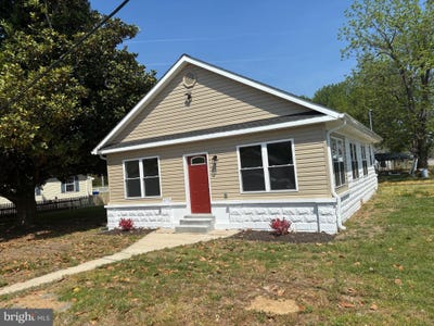/international/us/18758-potomac-avenue-benedict-md-110107682702/