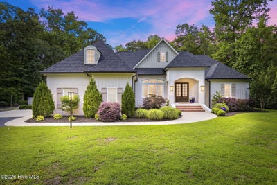 /international/us/3508-country-club-road-trent-woods-nc-110108478667/