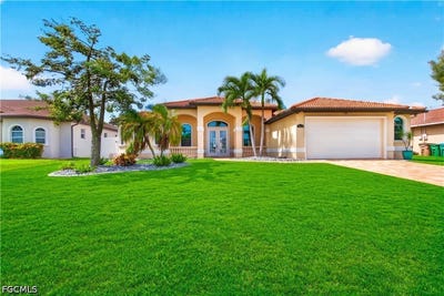 /international/us/3838-sw-19th-place-cape-coral-fl-110120745485/