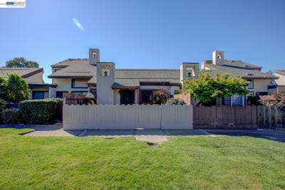 /international/us/1414-pajaro-avenue-manteca-ca-110106817993/