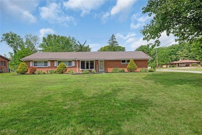 /international/us/8718-falls-lane-broadview-heights-oh-110100901217/