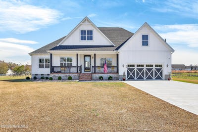/international/us/308-francktown-road-richlands-nc-110106535059/