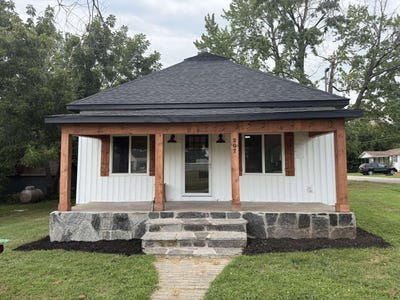 /international/us/207-n-davis-street-miller-mo-110120133421/