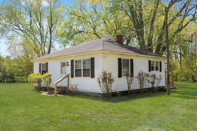 /international/us/22622-lee-mont-rd-parksley-va-110108437940/