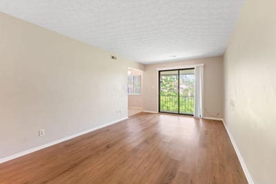 /international/us/3204-chateau-morse-court-columbus-oh-110100156826/