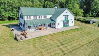 /international/us/40790-head-island-road-clayton-ny-110109666677/