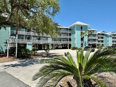 /international/us/7041-depot-st-cedar-key-fl-110107334523/