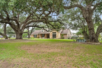 /international/us/618-south-hudson-street-flatonia-tx-110108123137/
