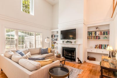 /international/us/15-hampton-court-mashpee-ma-110100424528/