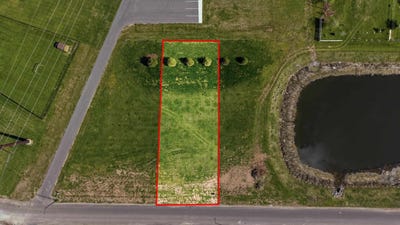 /international/us/1535-freedom-meadows-drive-neenah-wi-110107857428/
