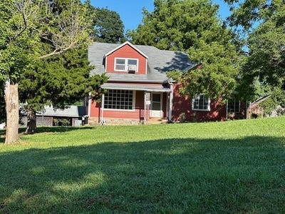 /international/us/1803-main-st-boonville-mo-110100832541/