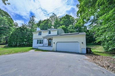 /international/us/48-central-st-auburn-ma-110108845697/