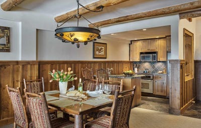/international/us/7-whiteface-inn-ln-lake-placid-ny-110104333033/