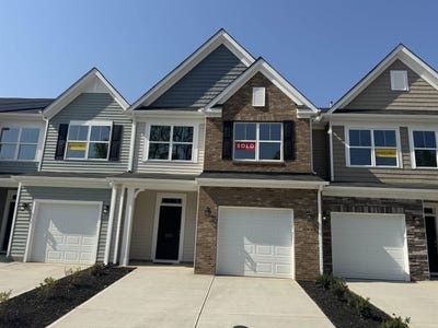 /international/us/203-spartina-court-spartanburg-sc-110101681804/