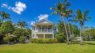 /international/us/5592-se-reef-way-stuart-fl-110108095585/
