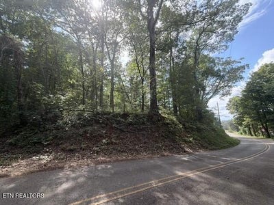 /international/us/county-road-446-athens-tn-110110322445/