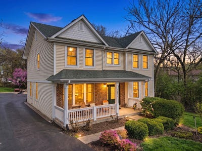/international/us/1231-s-ardmore-avenue-villa-park-il-110107465600/