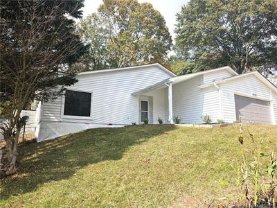 /international/us/10085-old-woodland-entry-johns-creek-ga-110108437187/